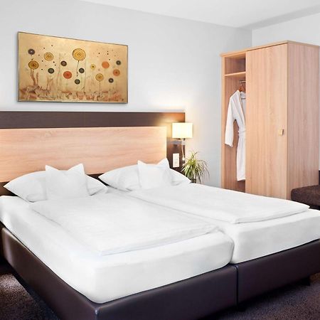 Best Western Hotel Favorit Ludwigsburg Esterno foto