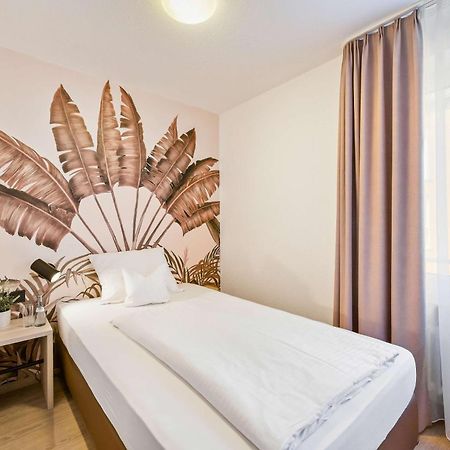 Best Western Hotel Favorit Ludwigsburg Esterno foto