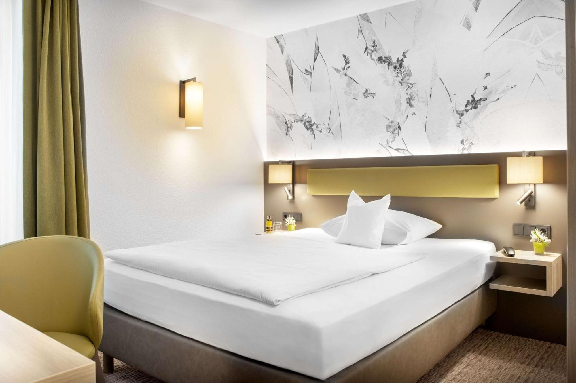 Best Western Hotel Favorit Ludwigsburg Esterno foto