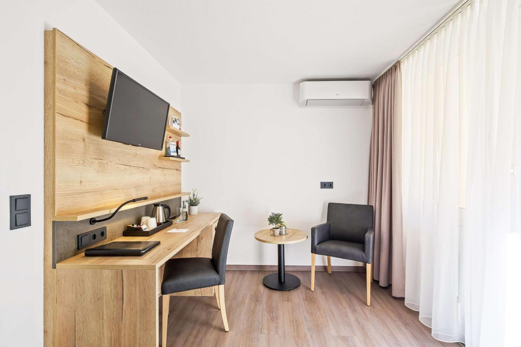 Best Western Hotel Favorit Ludwigsburg Esterno foto