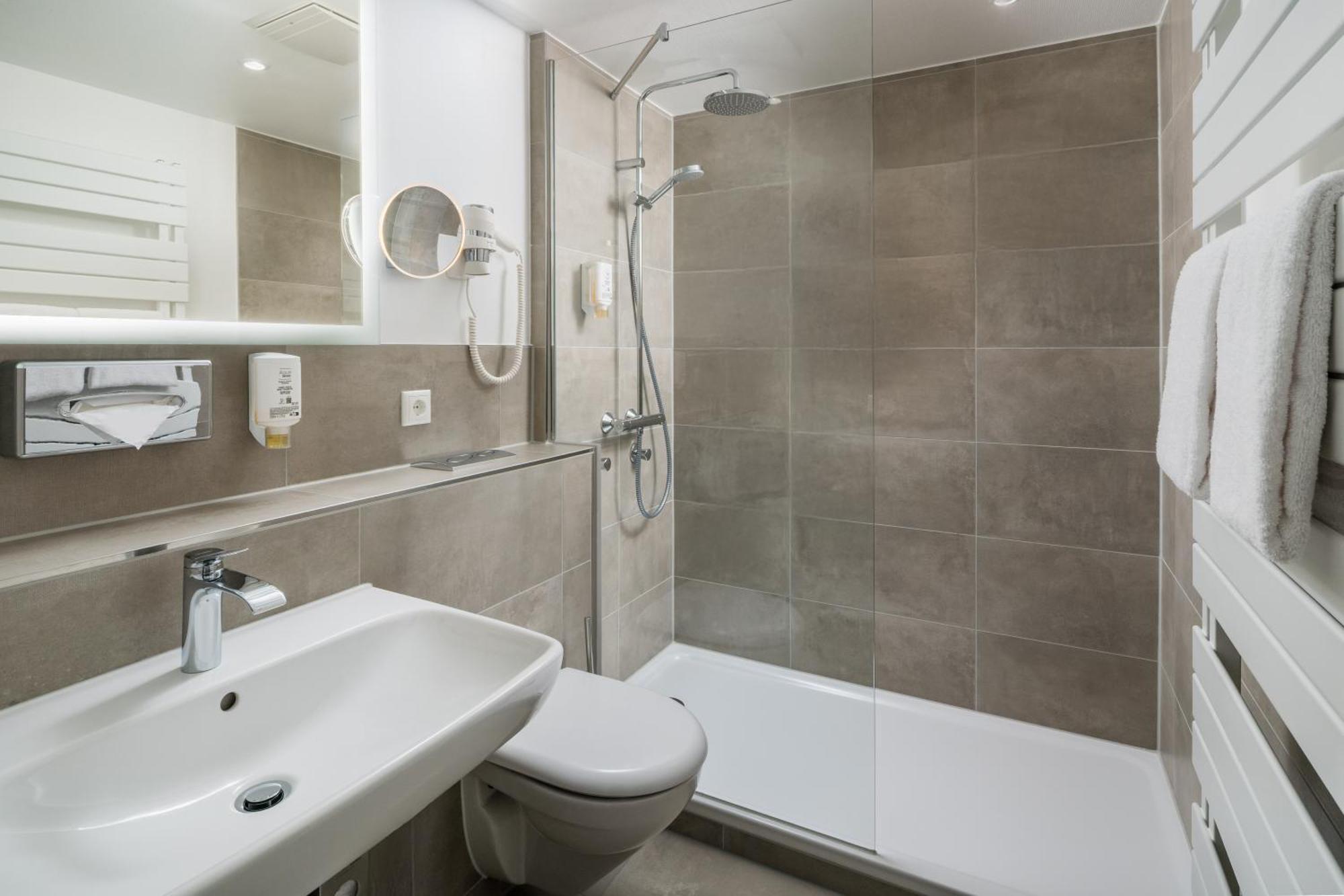 Best Western Hotel Favorit Ludwigsburg Esterno foto