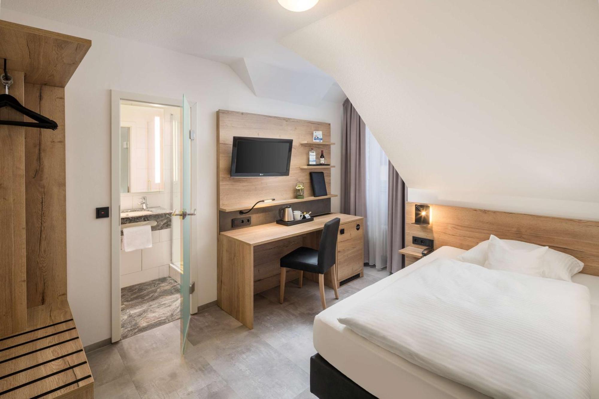 Best Western Hotel Favorit Ludwigsburg Esterno foto