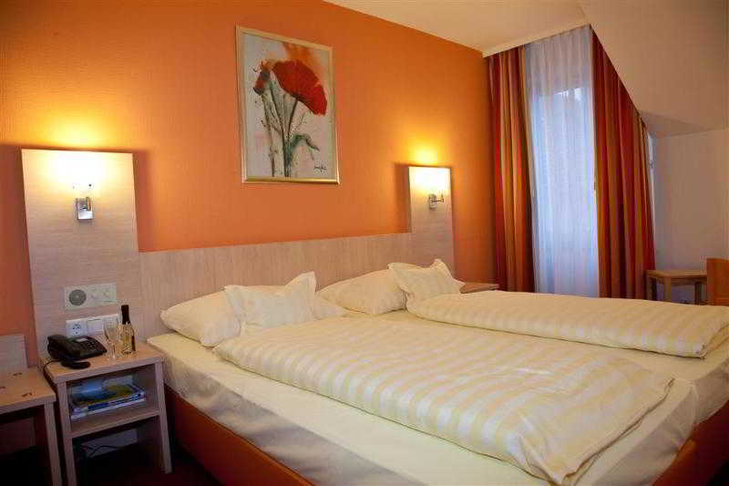 Best Western Hotel Favorit Ludwigsburg Esterno foto